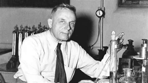 Ganador del premio Nobel en 1932, habla sobre el cáncer